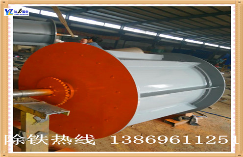 全磁　开云体育_开云（中国）生产的全磁滚筒通常安装在输送带端头上，使用环境更适用于大批量的矿石，谷物，沙子，砂砾，塑料，木材，碎玻璃，废料等干性物料中的跟大含量的铁屑，铁片，铁块或者其他铁磁性物料自动分离。